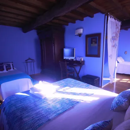 Os Tres Teixos Pension San Acisclo Kamer foto