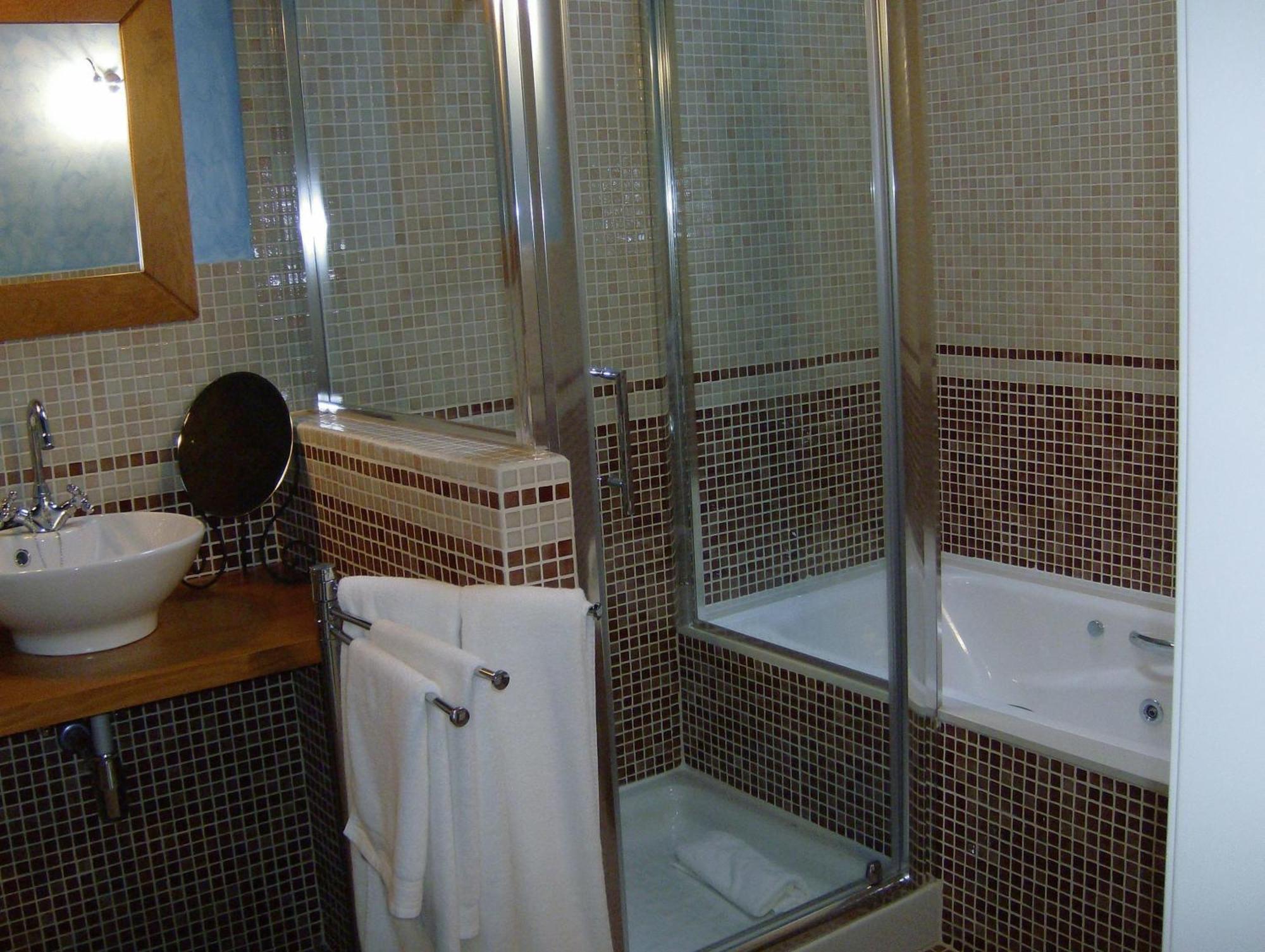 Os Tres Teixos Country house San Acisclo