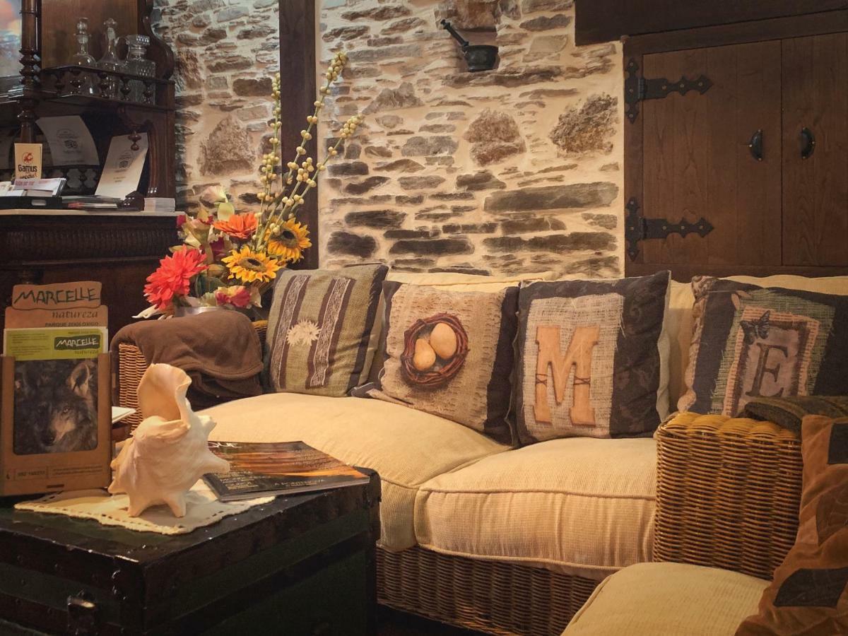 Country house Os Tres Teixos *