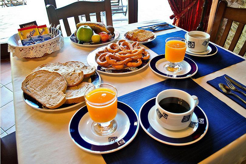 Os Tres Teixos Country house San Acisclo